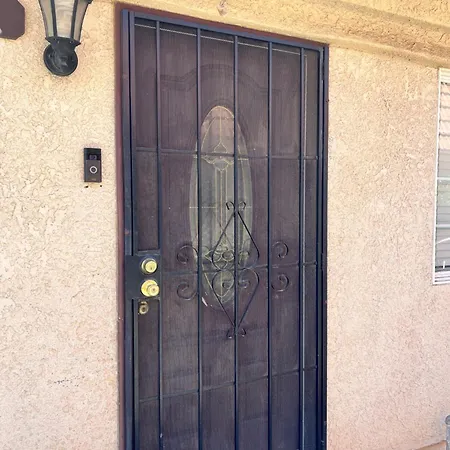 Lovely 1Bed,1Bath Condo With Free Parking Fresno Extérieur photo
