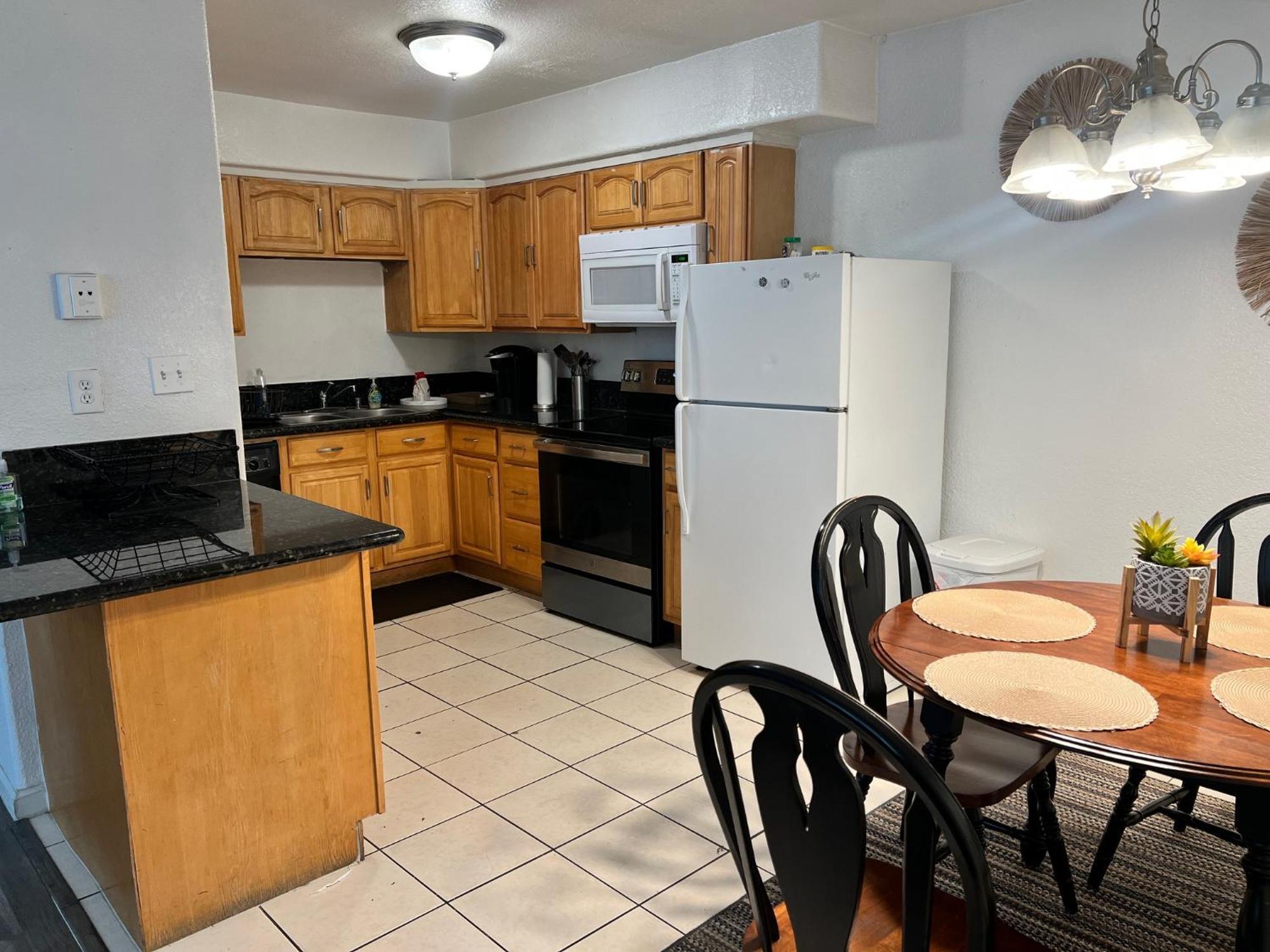 Appartement Lovely 1bed,1bath With Free Parking *